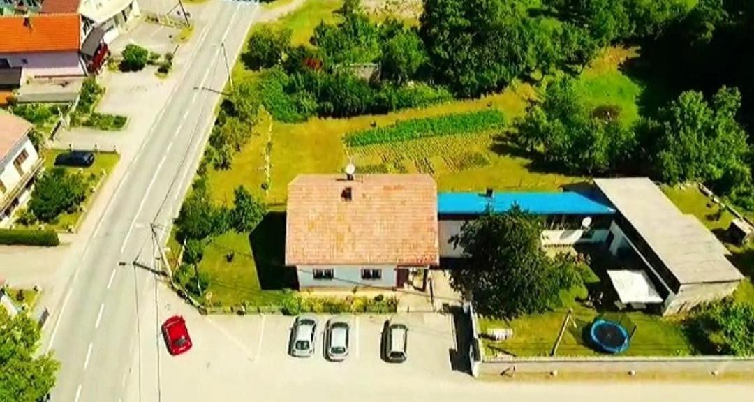 Apartman Josipa Dreznik Grad Bagian luar foto