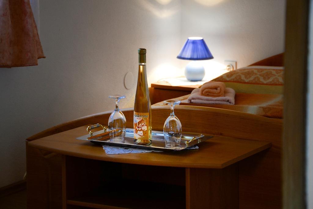Apartman Josipa Dreznik Grad Bagian luar foto